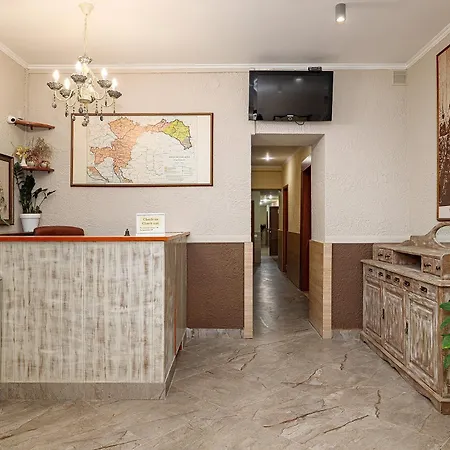 Hotell кайзер економ Lviv