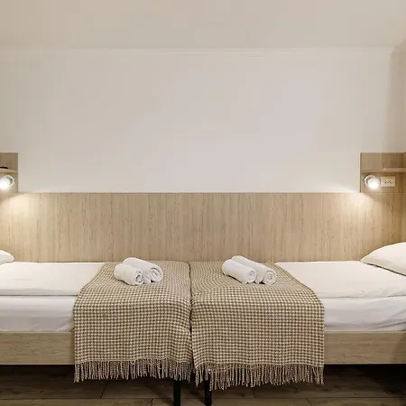 Hotell кайзер економ Lviv