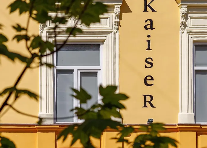 Hotel кайзер економ Leópolis